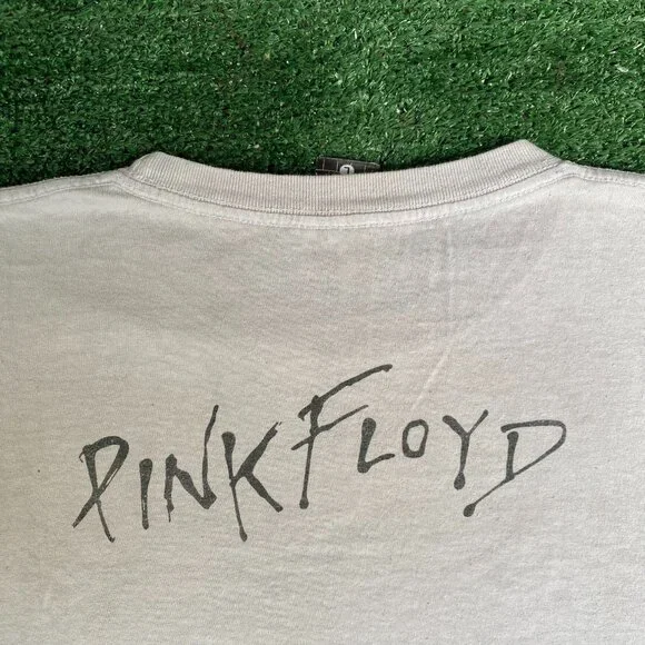 Vintage Y2K Pink Floyd Shirt The Wall Rock Band Album Tee - Picture 8 of 8